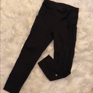 Lululemon Time to Sweat Crop 23”
